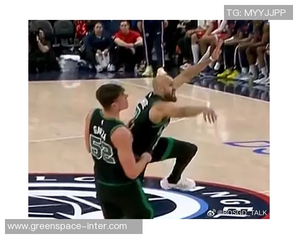 凯尔特人对阵莱比锡精彩比赛视频回顾与分析